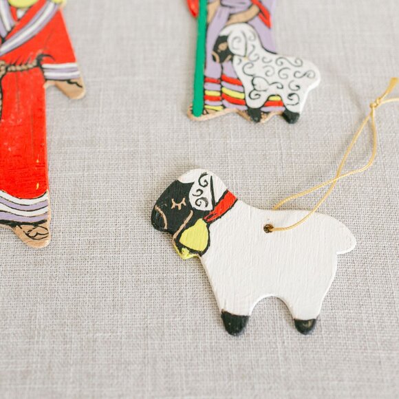 Vintage Nativity Hand Painted Wood Ornaments - Set of 7 with Mary, Jesus + More - Picture 5 of 8